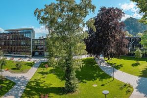 Der Campus der FH Kufstein Tirol besteht aus 4 modernen Gebäuden die rund um den Stadtpark errichtet wurden.